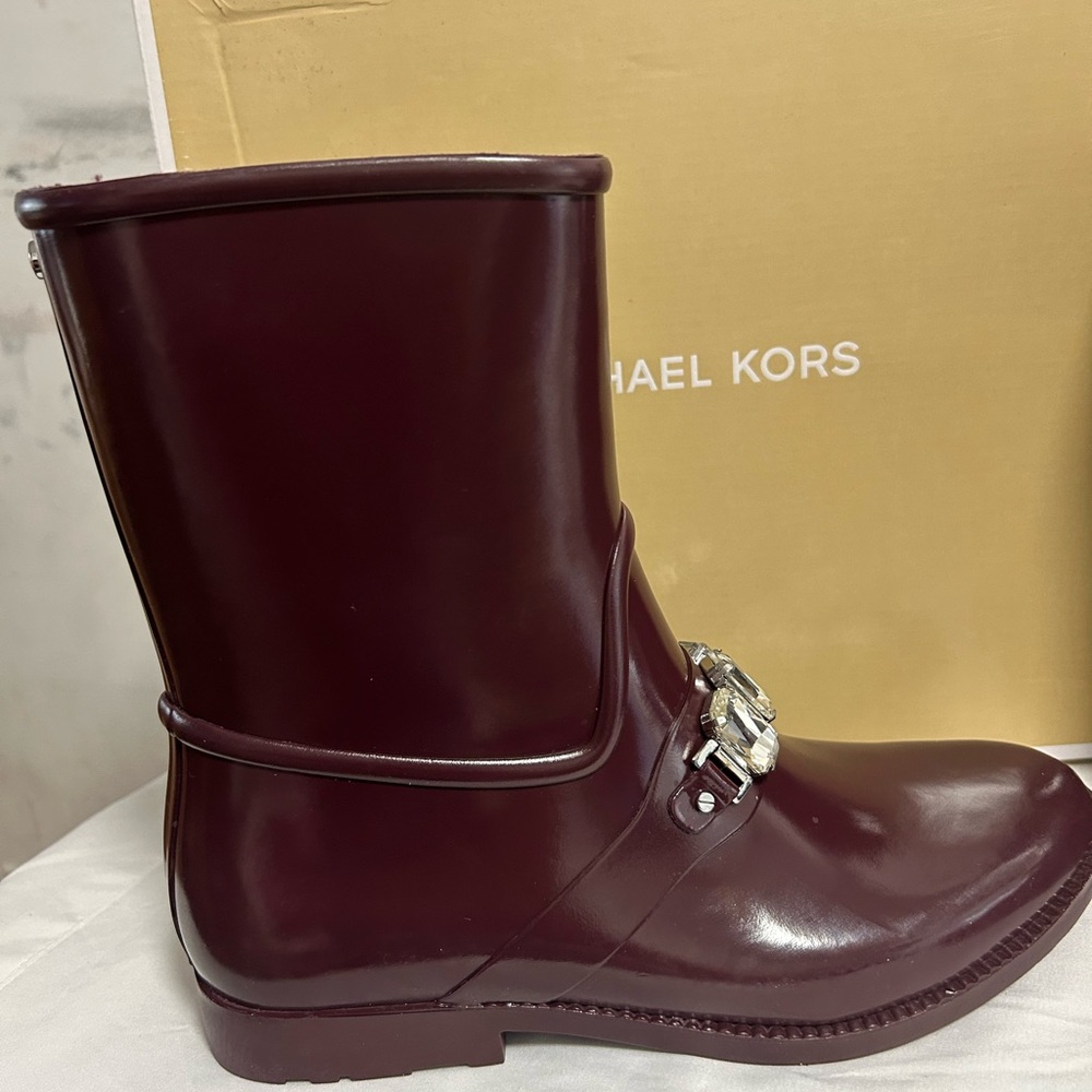 Michael Kors Women's Leslie Rubber Closed Toe Mid-Calf Rainboots, Plum - Picture 2 of 5